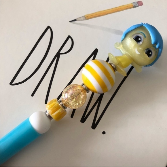 Disney Doorables: Inside Out: Joy handmade beaded pen - Picture 1 of 3